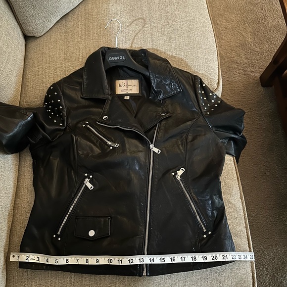 COPY - Wilson’s Black Studded Genuine Leather Moto Jacket. EXTRA Large - Picture 13 of 14